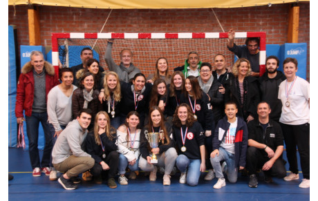 FILLES DU FCL-CHAMPIONNES DE FRANCE N1 SALLE AVEC ASVEL